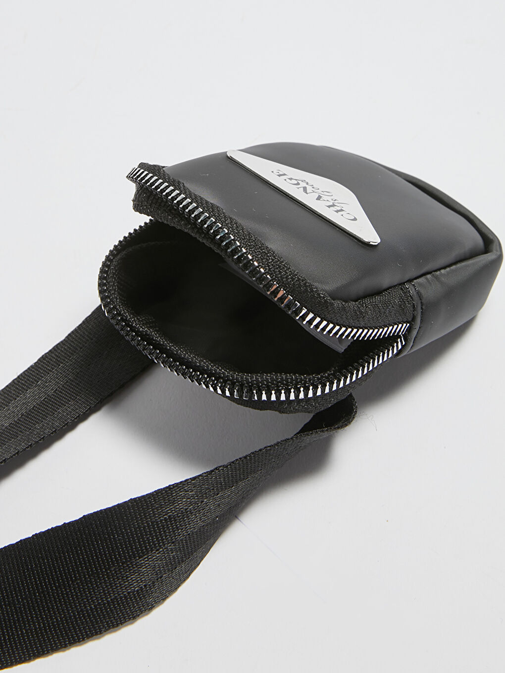 әйелдерге арналған сөмкесі бар белдік-2