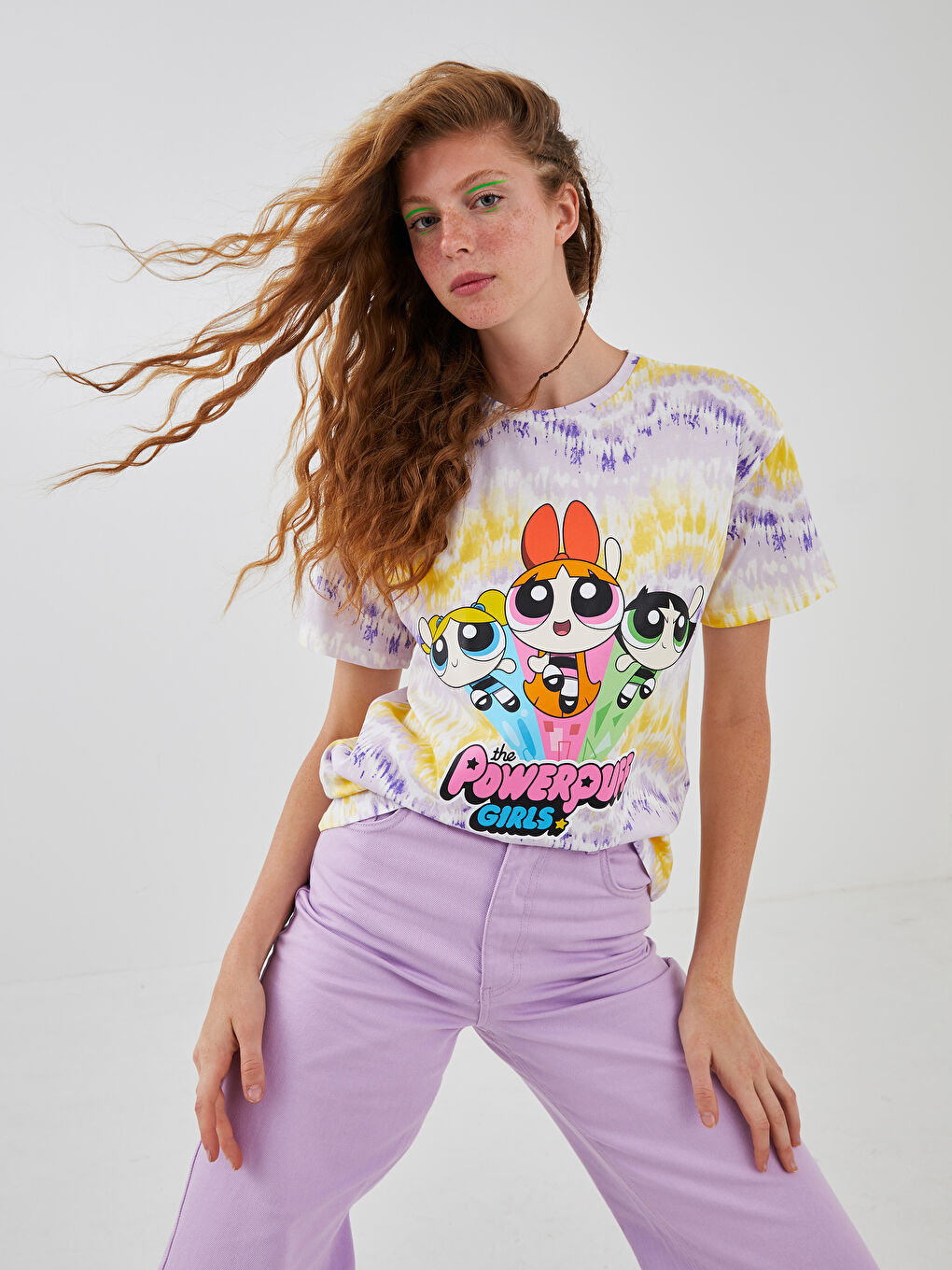 Lila Bisiklet Yaka Powerpuff Girls Baskılı Kadın Tişört
