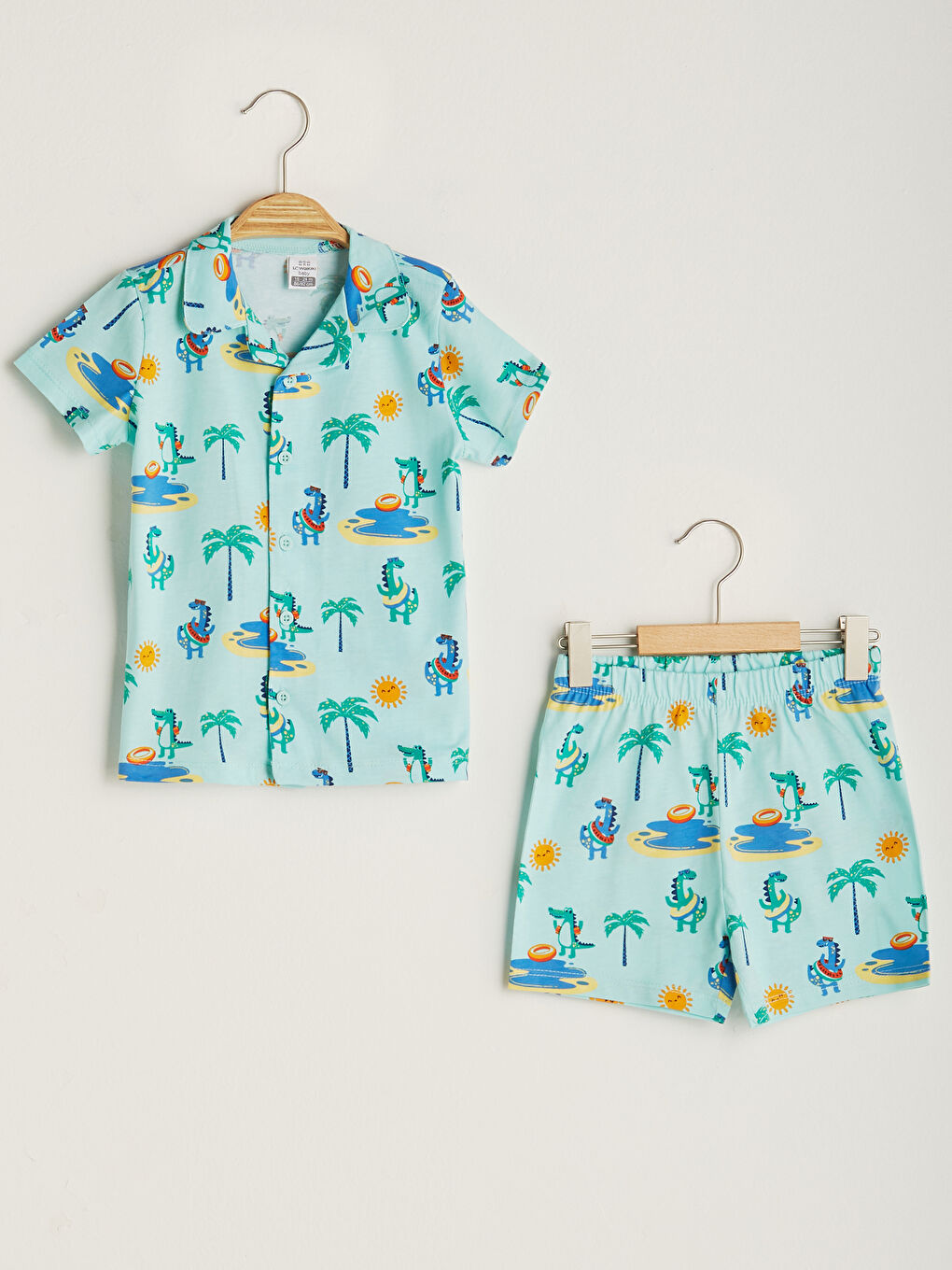 Yeşil Gömlek Yaka Kısa Kol Baskılı Erkek Bebek Pijama Takımı