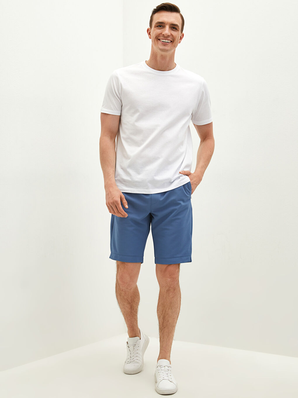 Mavi Slim Fit Örme Erkek Şort