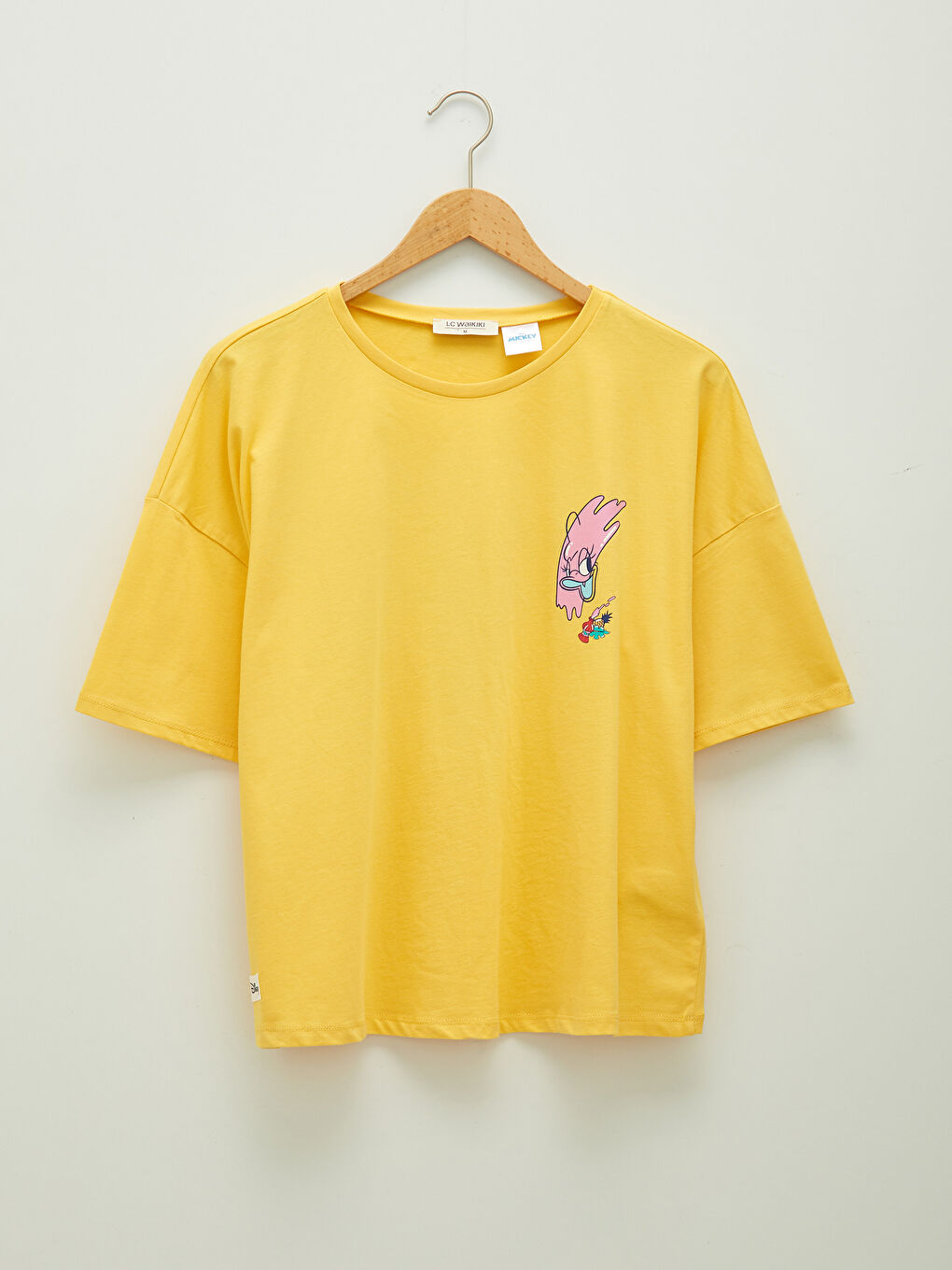 Sarı Bisiklet Yaka Daisy Duck Baskılı Kısa Kollu Pamuklu Kadın Tişört Anne Kız Kombini-6