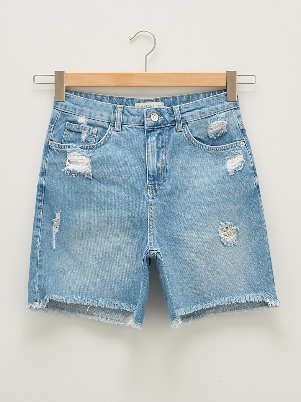 Ripped Detailed Women's Rodeo Bermuda Jean Shorts with Pockets-5