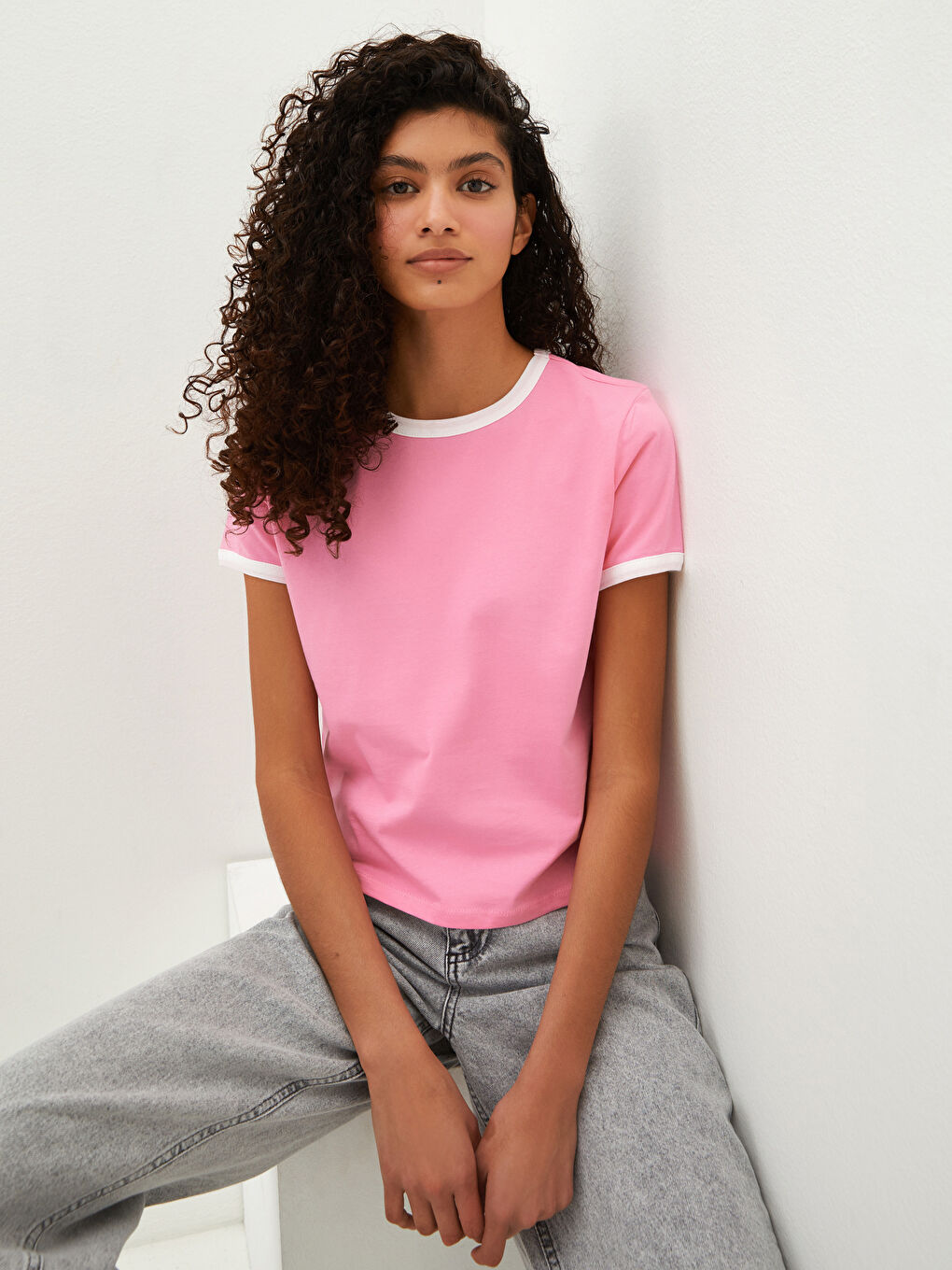 Pembe Bisiklet Yaka Düz Kısa Kollu Kadın Tişört-7
