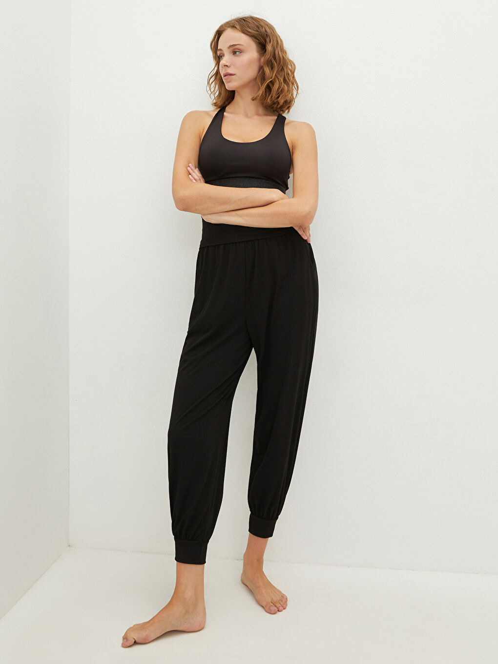 Elastic Waist Regular Pocket Detailed Women's Sports Sweatpants-7