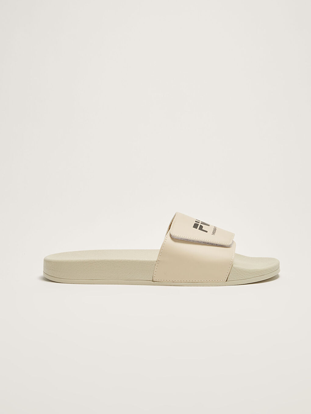 Ekru Slogan Baskılı Cırt Cırtlı Tek Bantlı Erkek Terlik-1