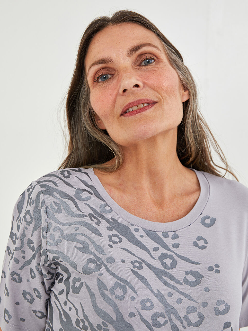 Crew Neck Printed Short Sleeve Women's T-Shirt-3