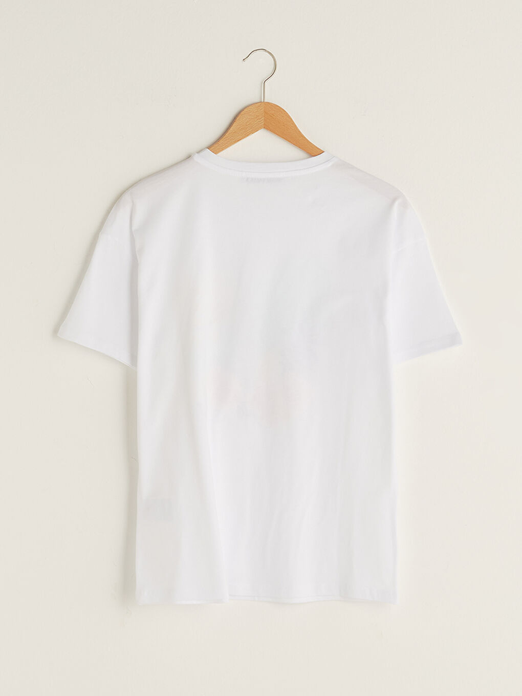 Beyaz Bisiklet Yaka Baskılı Kısa Kollu Kadın Tişört-11