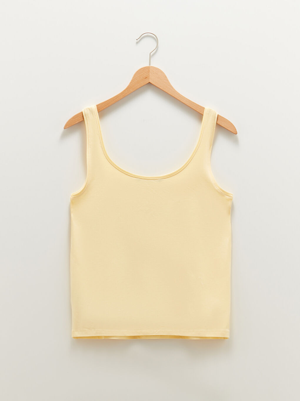 Sarı U Yaka Düz Askılı Kadın Atlet-5