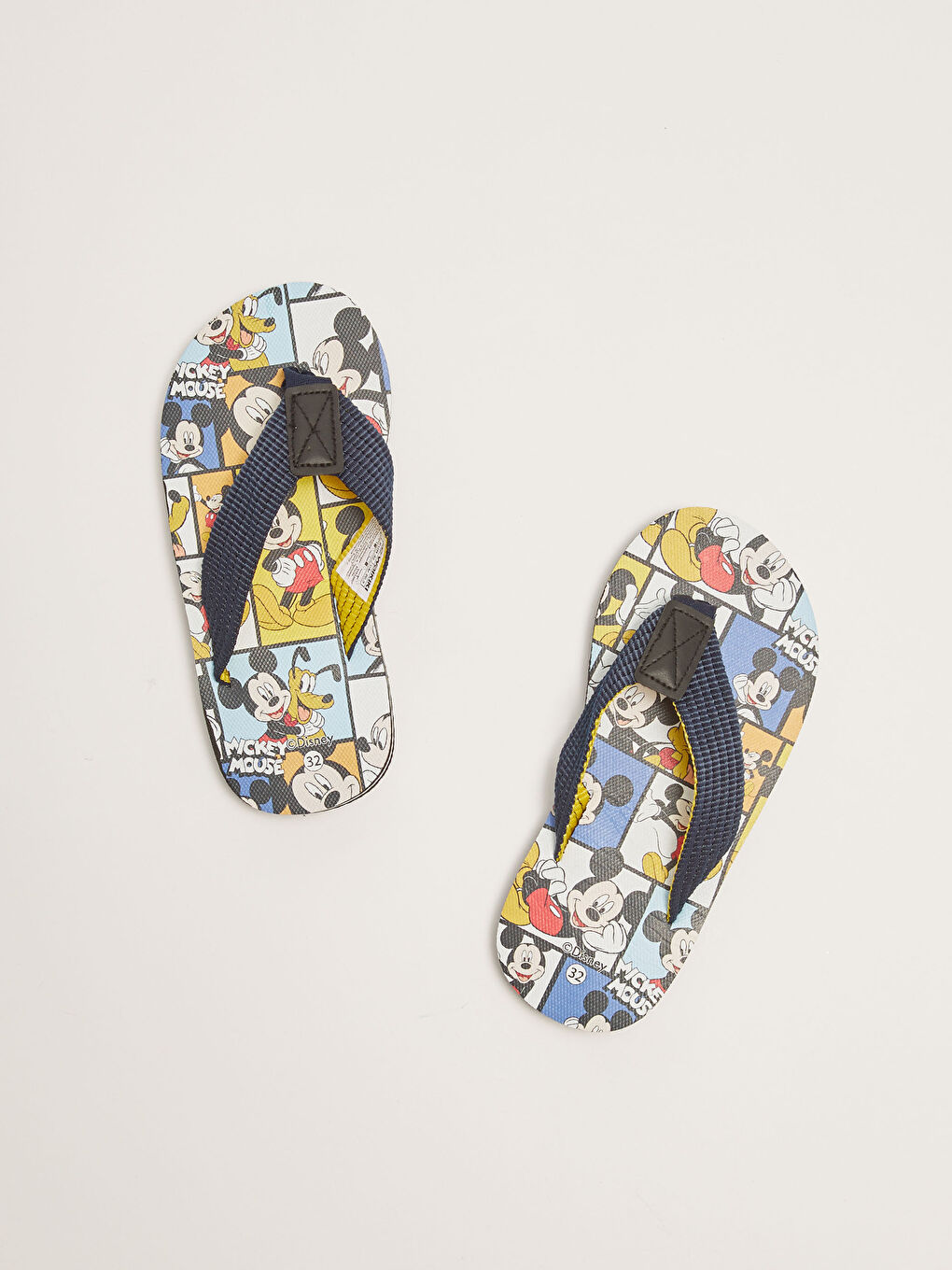 Mickey Mouse Lisanslı Parmak Arası Erkek Çocuk Plaj Terliği-1