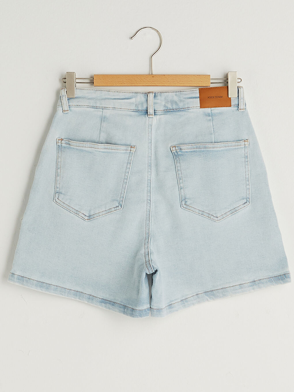 Women's Pocket Detailed Jean Shorts-7
