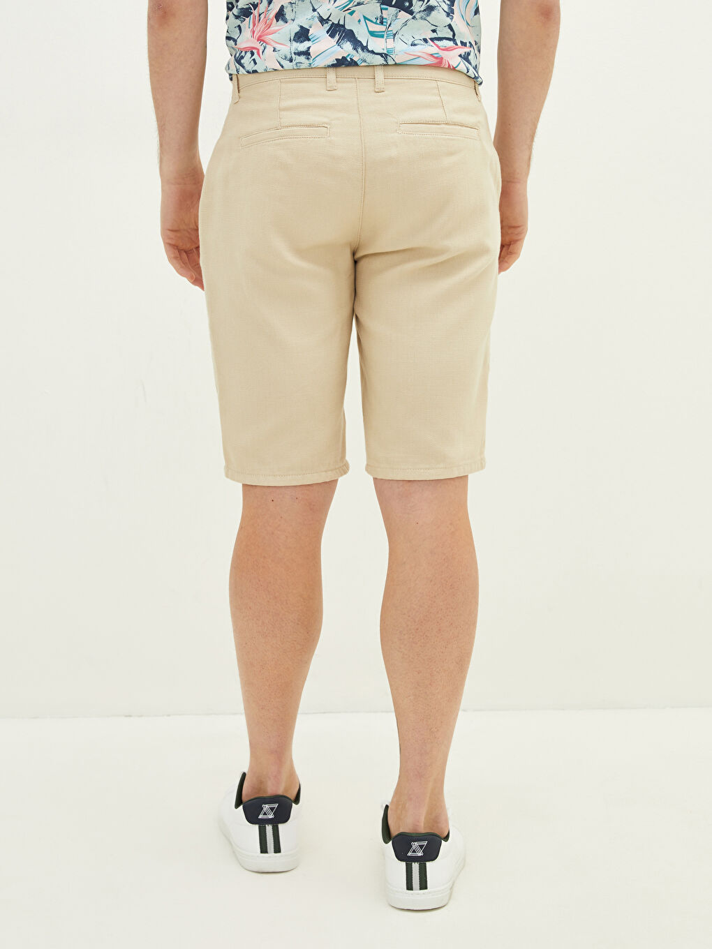 Bej Standart Kalıp Keten Görünümlü Erkek Şort-4