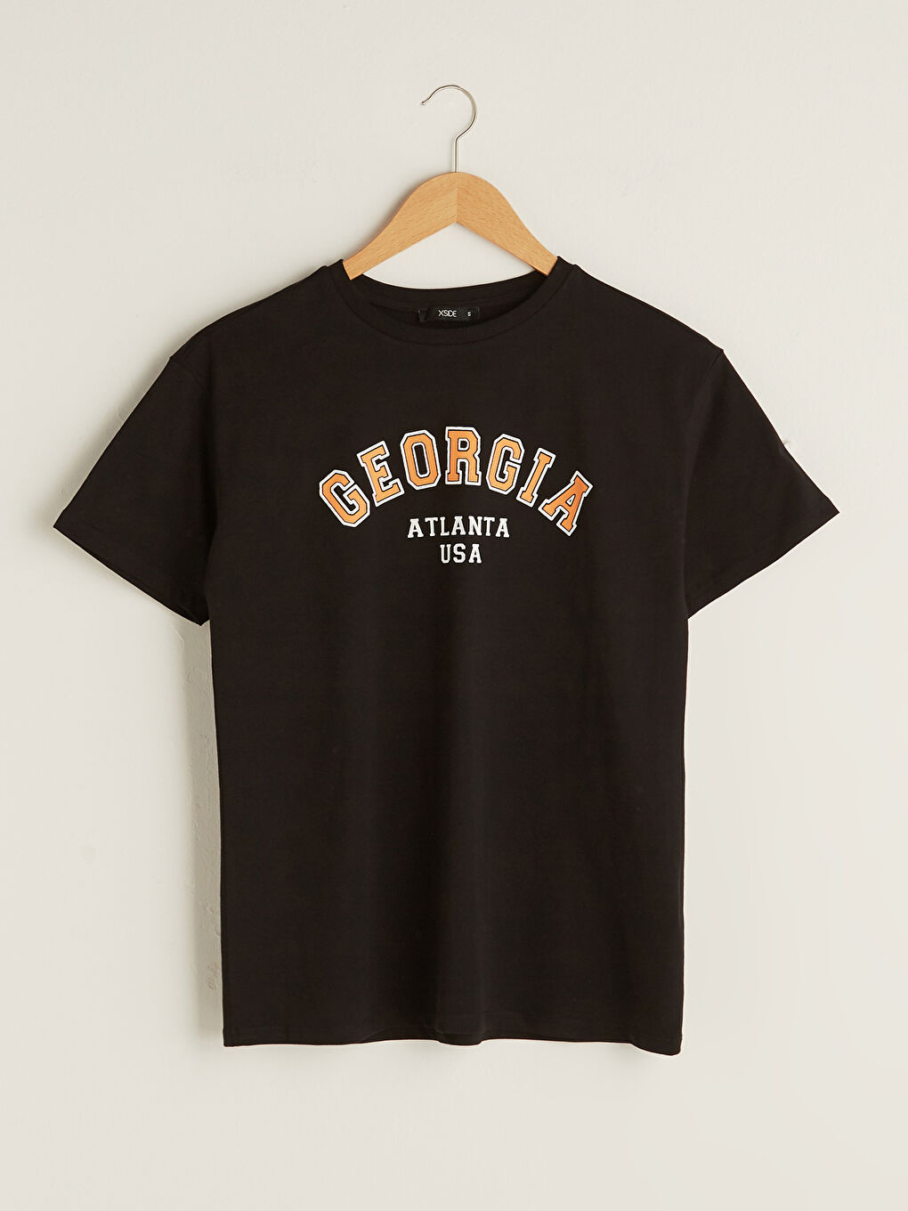 Siyah Bisiklet Yaka Baskılı Kısa Kollu Kadın Tişört-6