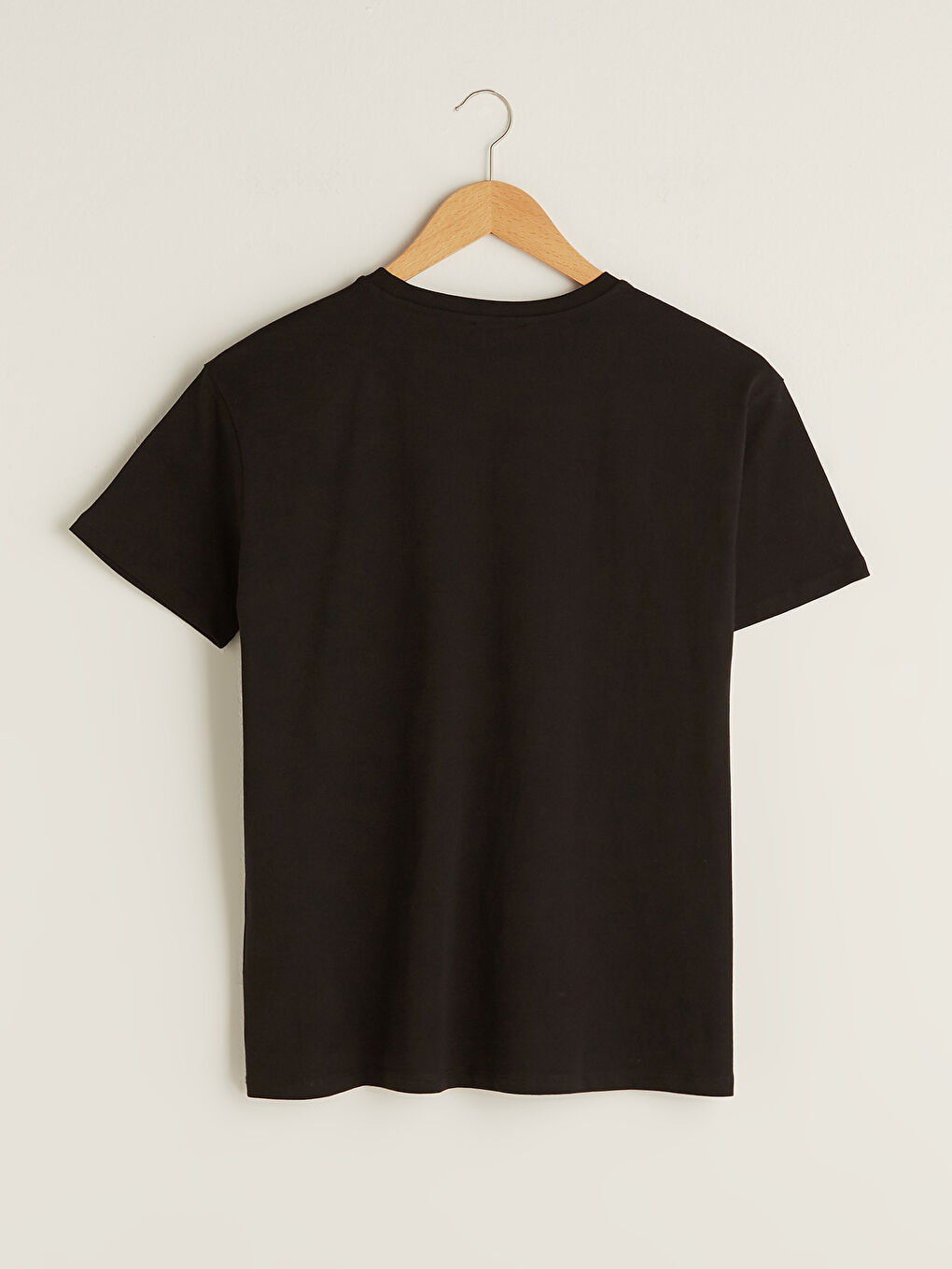 Siyah Bisiklet Yaka Baskılı Kısa Kollu Kadın Tişört-7