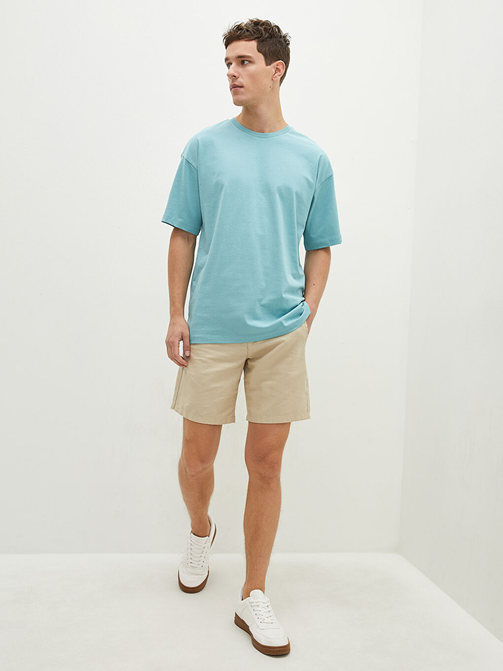 Mavi Bisiklet Yaka Kısa Kollu Basic Penye Erkek Tişört-3