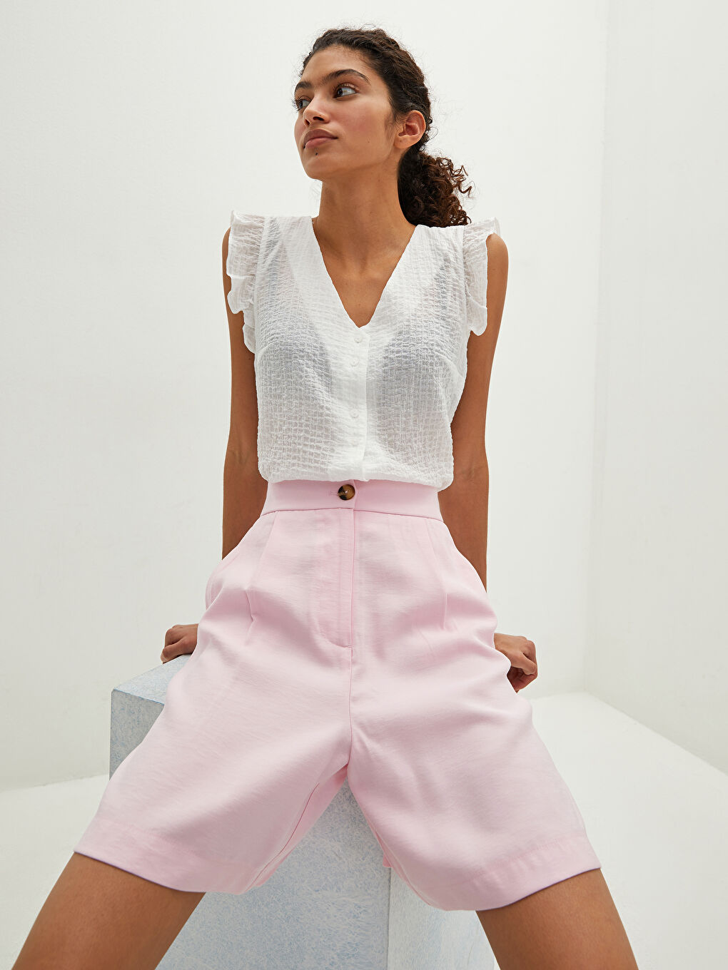 Pembe Yüksek Bel Rahat Kalıp Kadın Şort-5