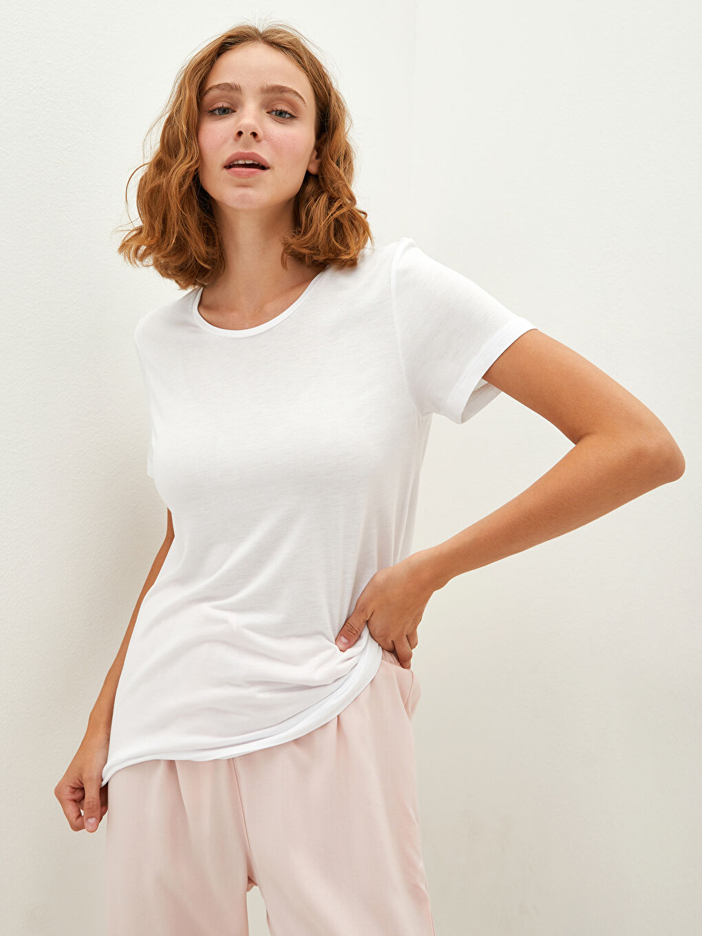 Pembe Bisiklet Yaka Düz Kısa Kollu Viskon Kadın Pijama Takımı-1