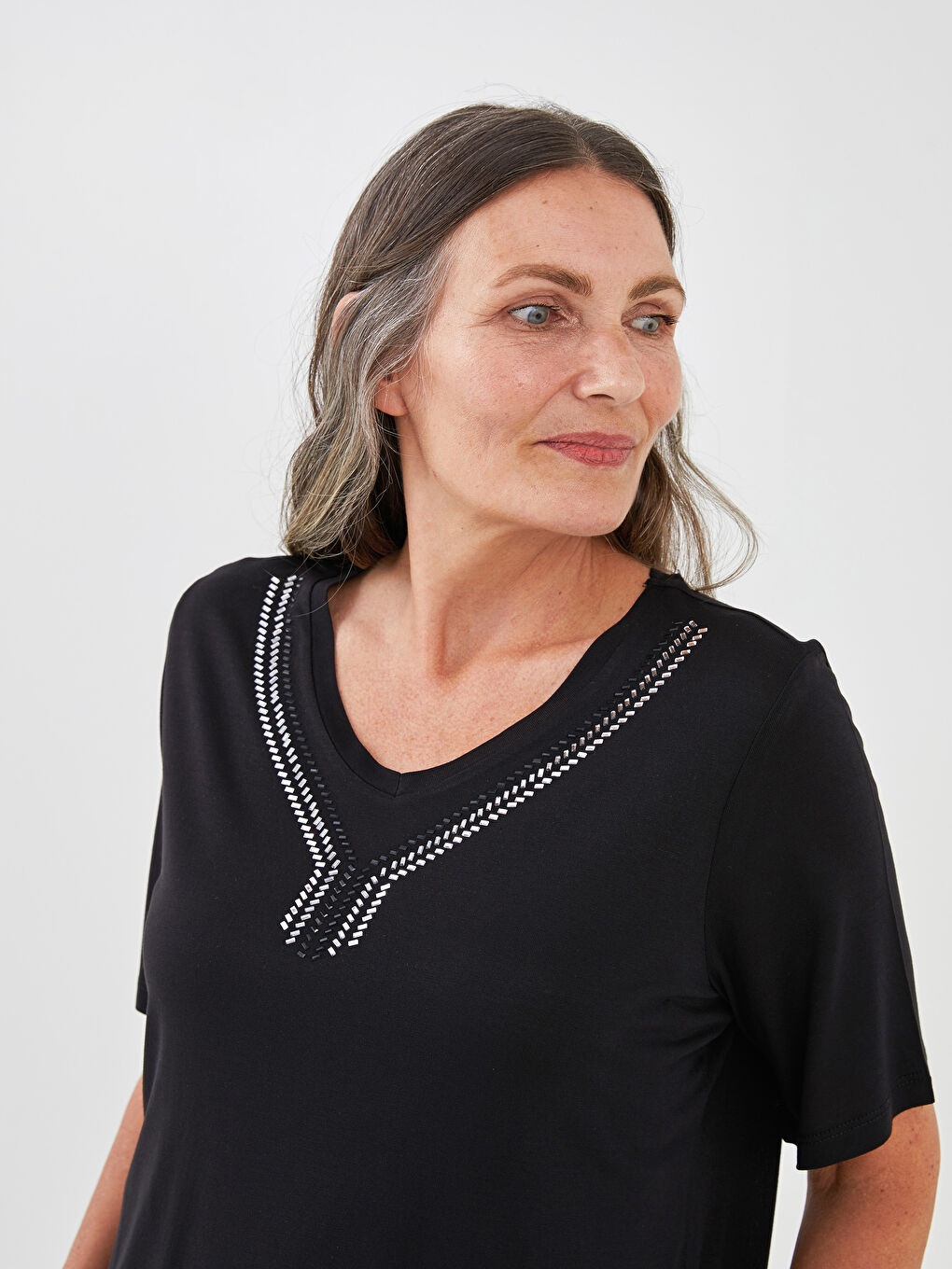 V-Neck Embroidered Short Sleeve Women's Blouse-2