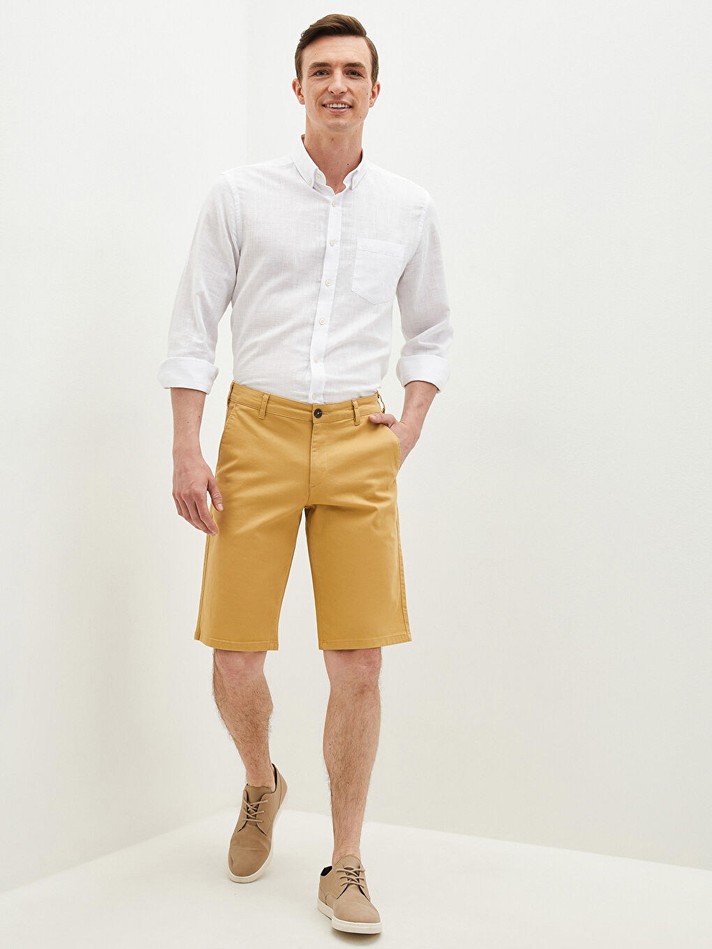 Sarı Slim Fit Gabardin Erkek Şort
