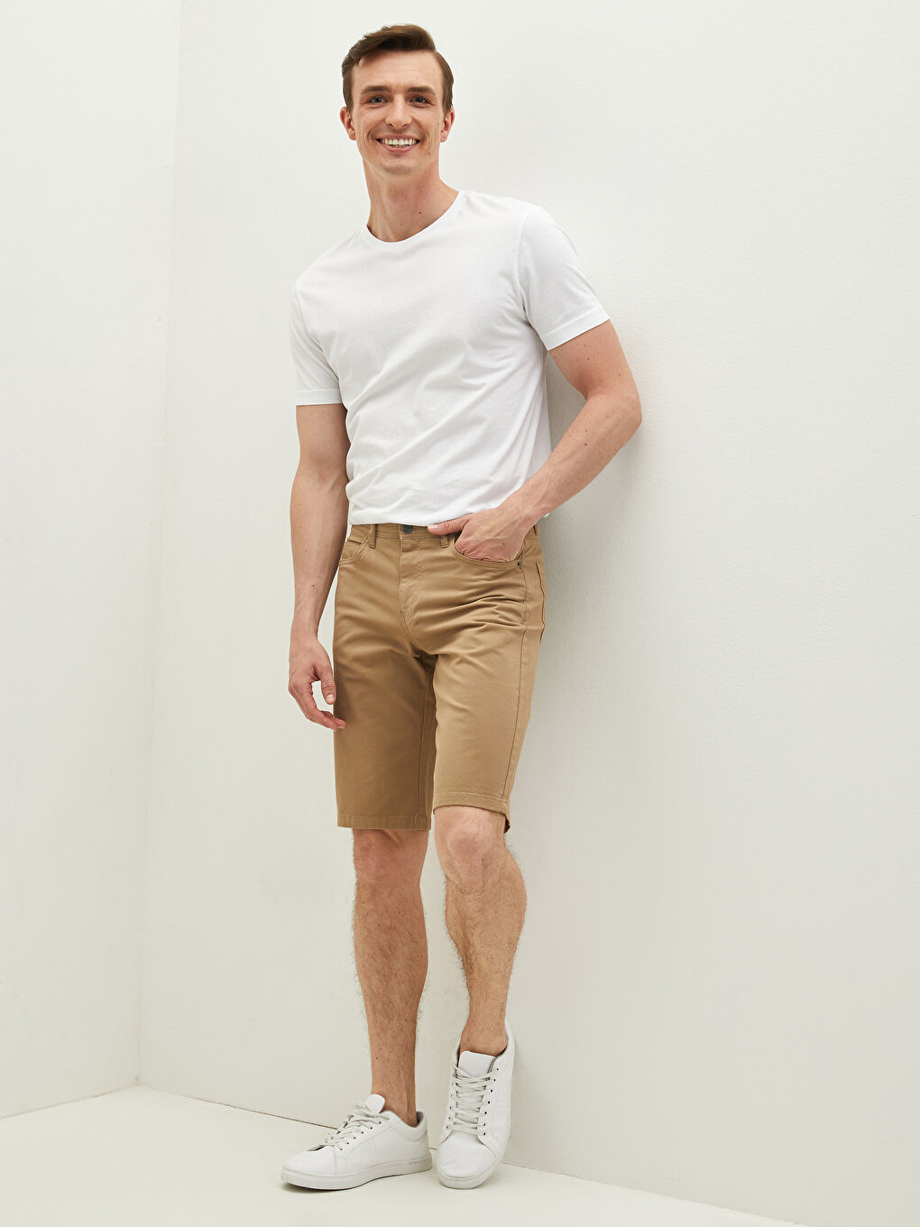 Bej Slim Fit Gabardin Erkek Şort-2