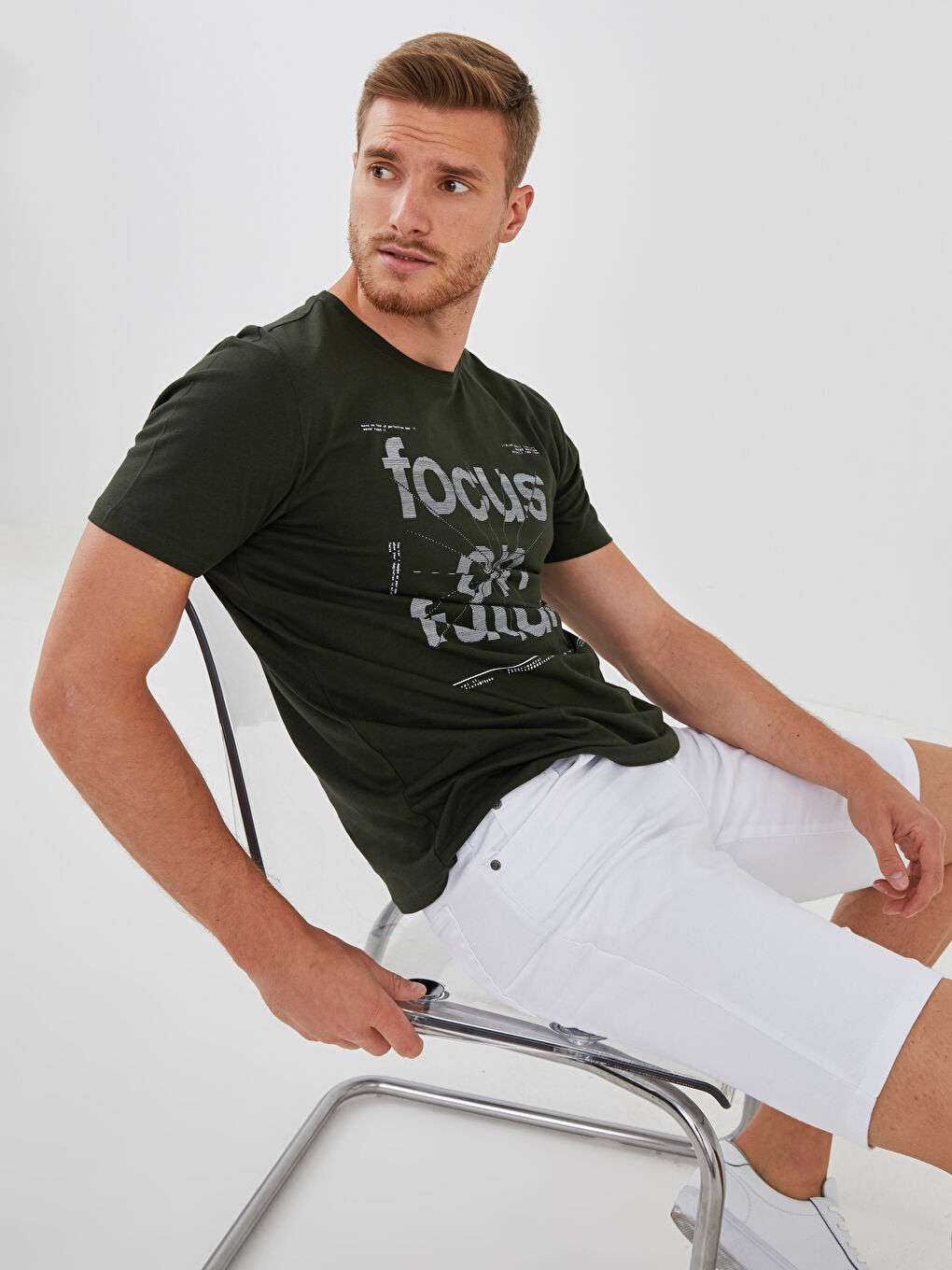 Haki Bisiklet Yaka Kısa Kollu Baskılı Penye Erkek Tişört-4