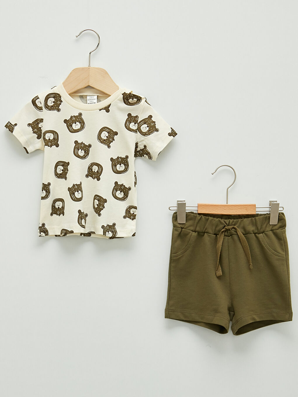 Ensemble T-Shirt et Short Bébé Garçon en Coton Imprimé à Manches Courtes et Col Rond Lot de 2