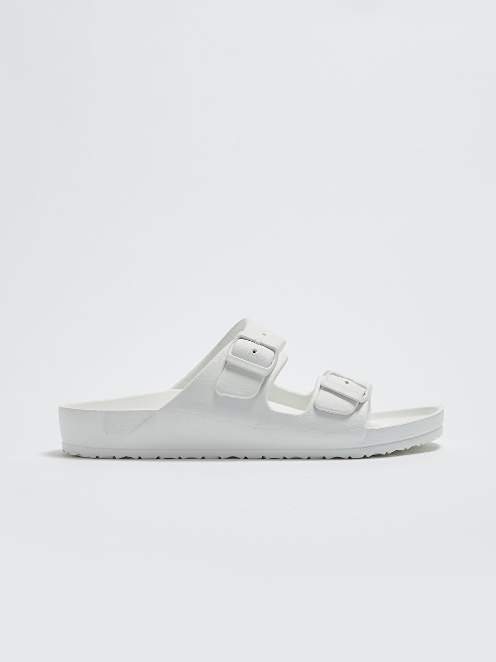 Beyaz Çift Bantlı Tokalı Erkek Terlik-1