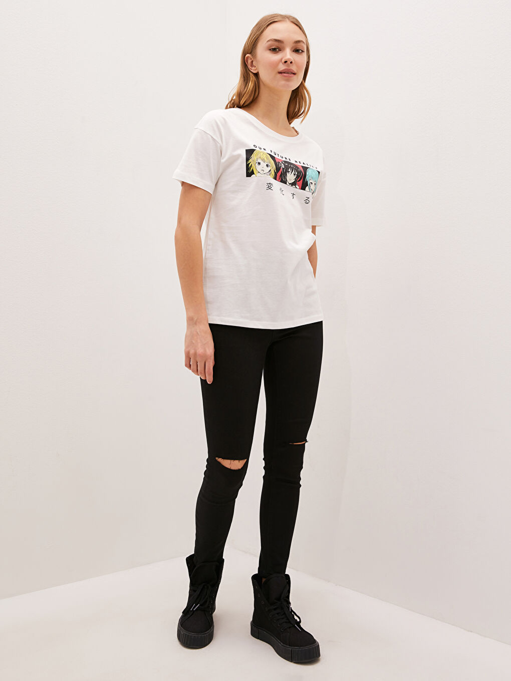 Crew Neck Printed Short Sleeve Women's T-Shirt-1