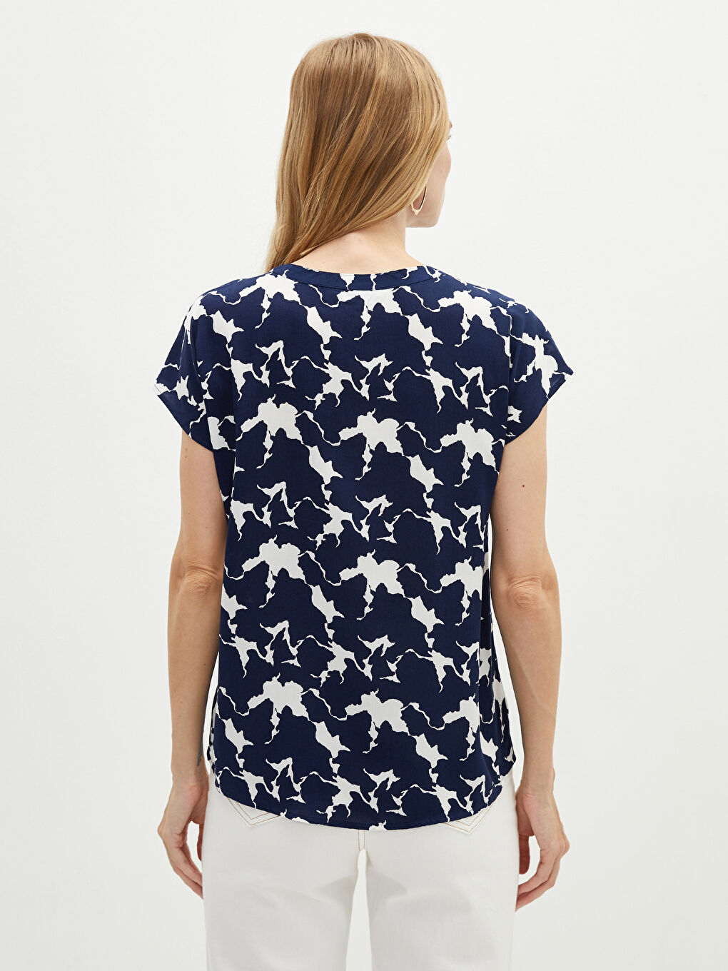 Μπλούζα Γυναικεία Βισκόζη Με Δέσιμο Γιακά Εκτυπωμένο Κοντό Μανίκι-4