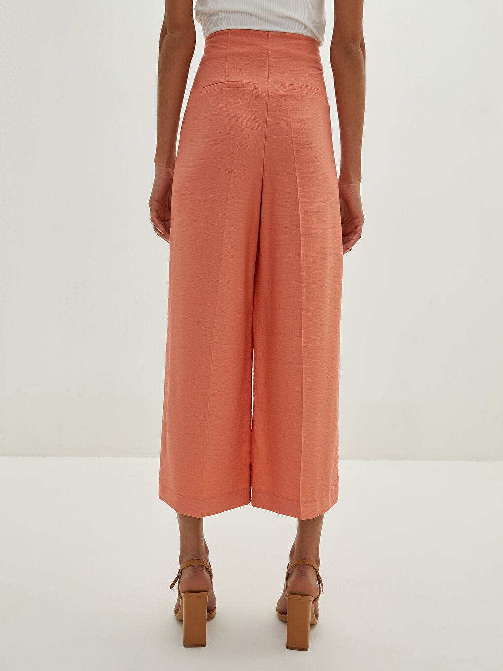 Pantalon Capri Femme Coupe Confort Taille Haute-4