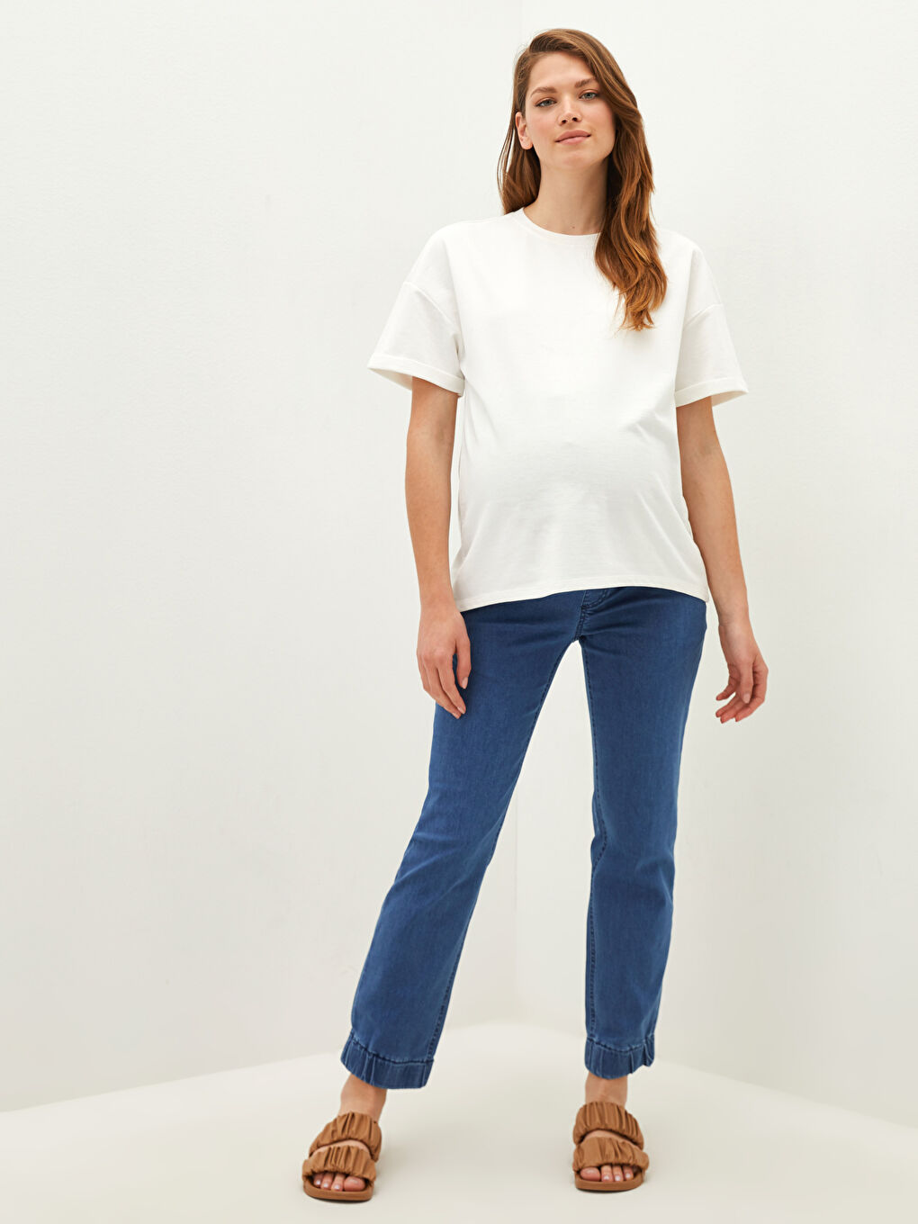 جينز حوامل جوجر بمطـب مع لوح للبطن-1