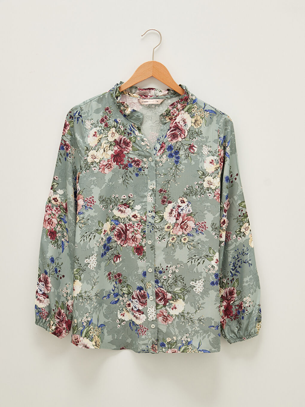 LCW Grace Frilly Collar Floral Printed Long Sleeve Viscose Women Shirt -S1KJ66Z8-LRR