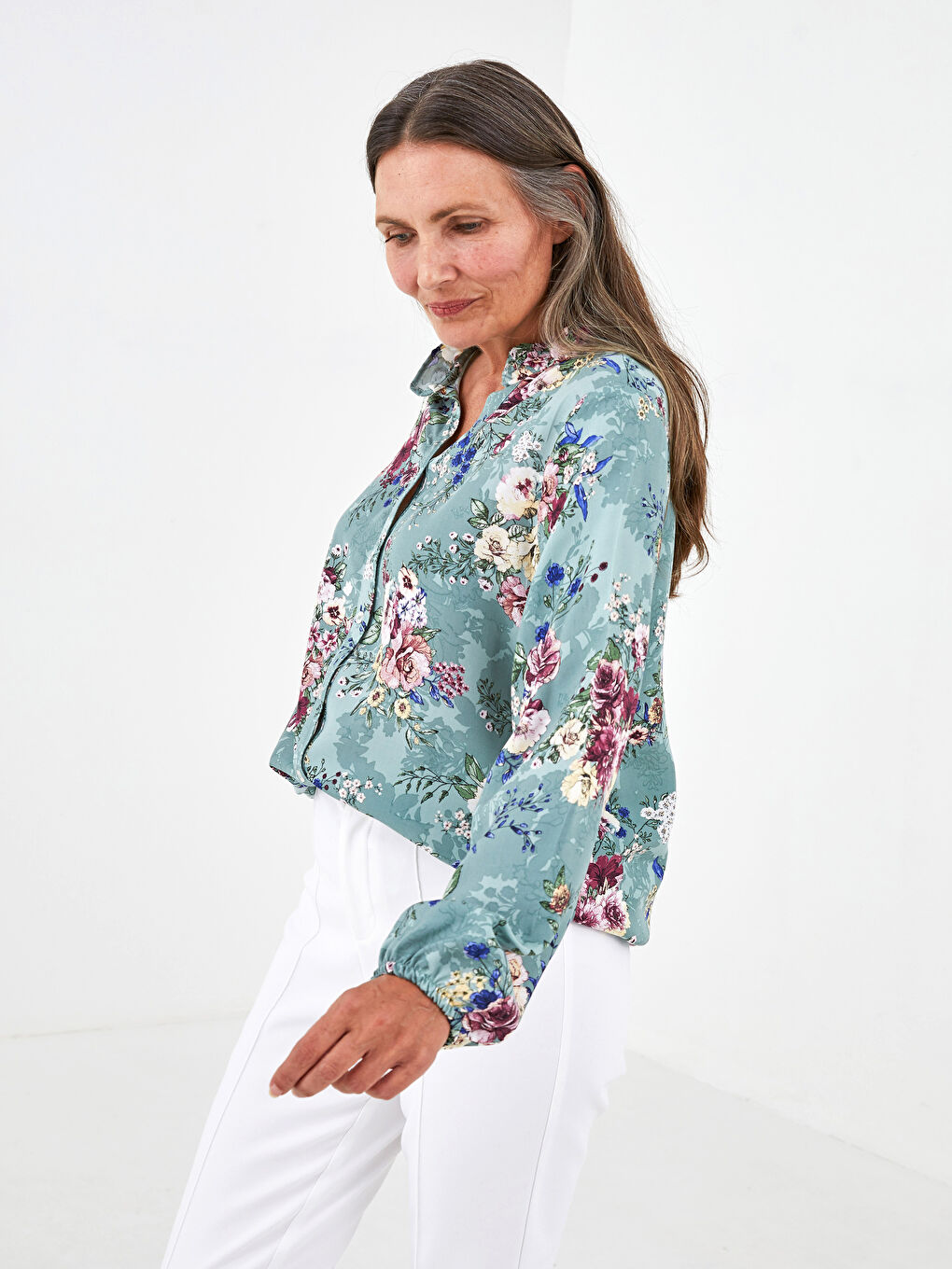 LCW Grace Frilly Collar Floral Printed Long Sleeve Viscose Women Shirt -S1KJ66Z8-LRR