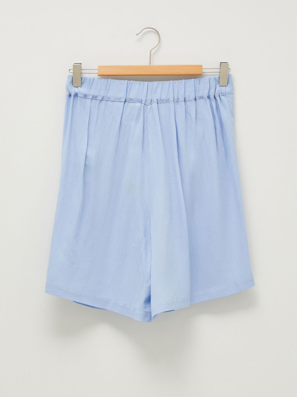 Mavi Beli Lastikli Düz Viskon Kadın Şort-6