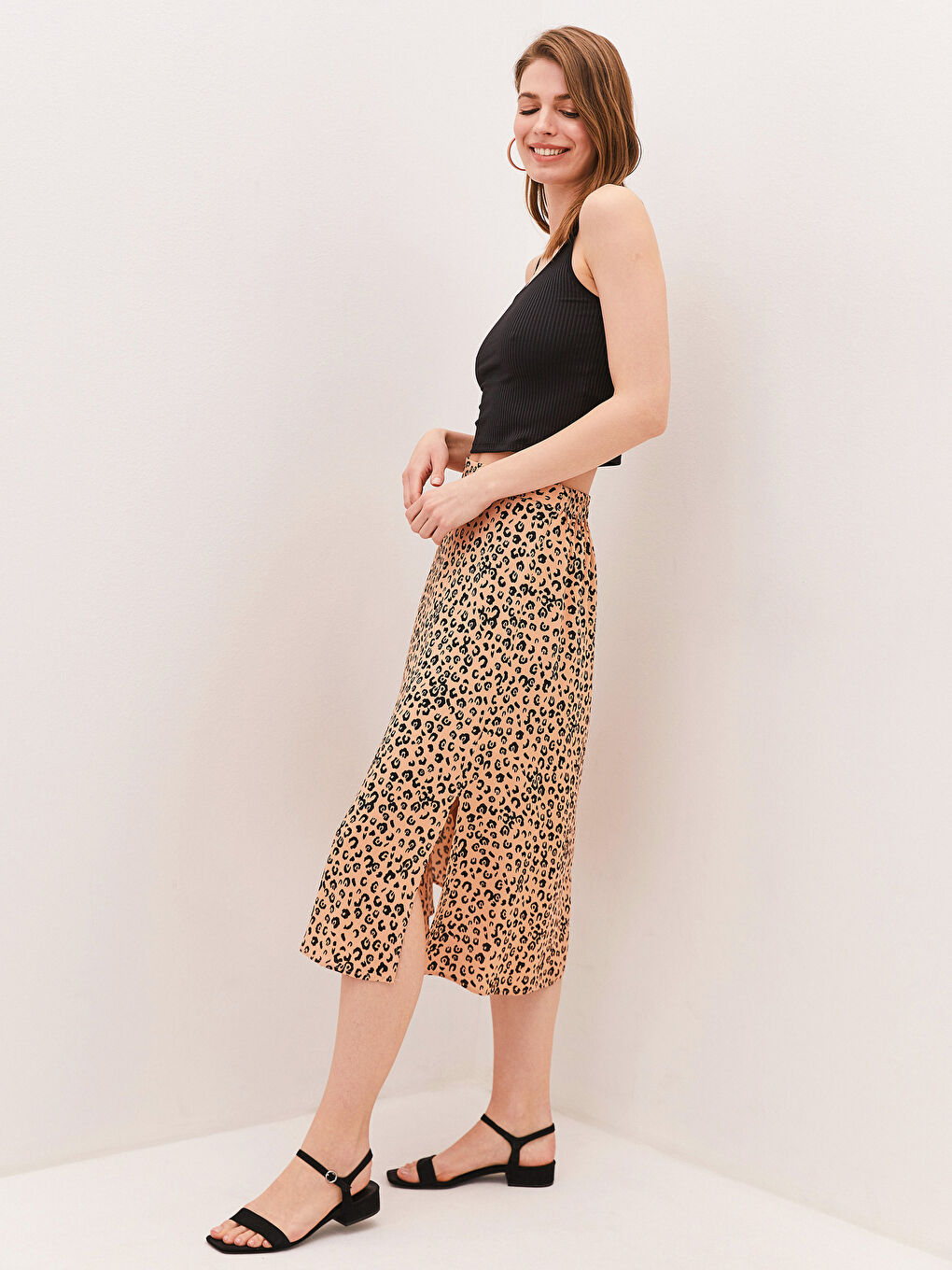 Suknja od viskoze sa elastičnim strukom i uzorkom za žene-5