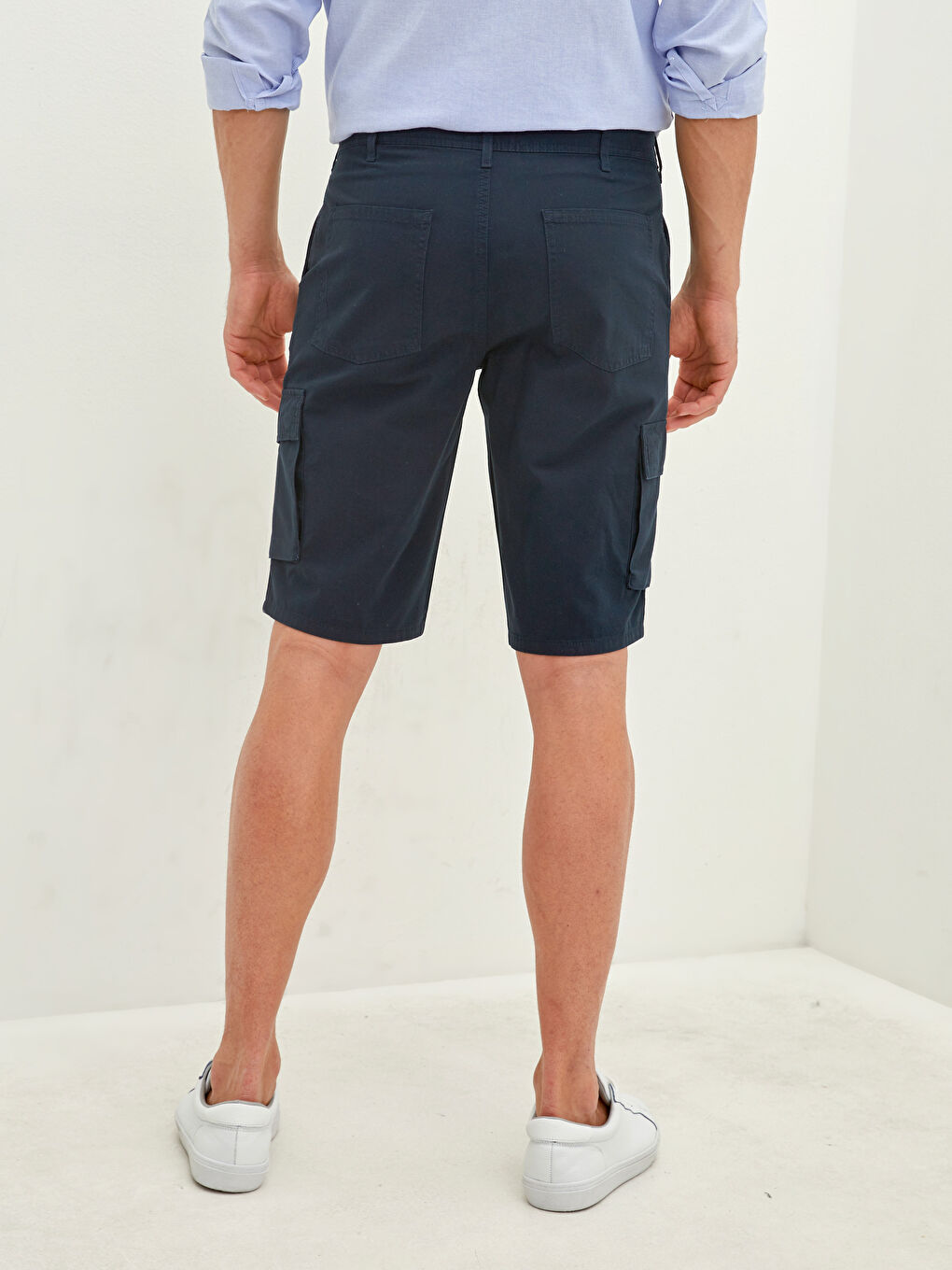 Lacivert Standart Kalıp Gabardin Erkek Kargo Şort-4