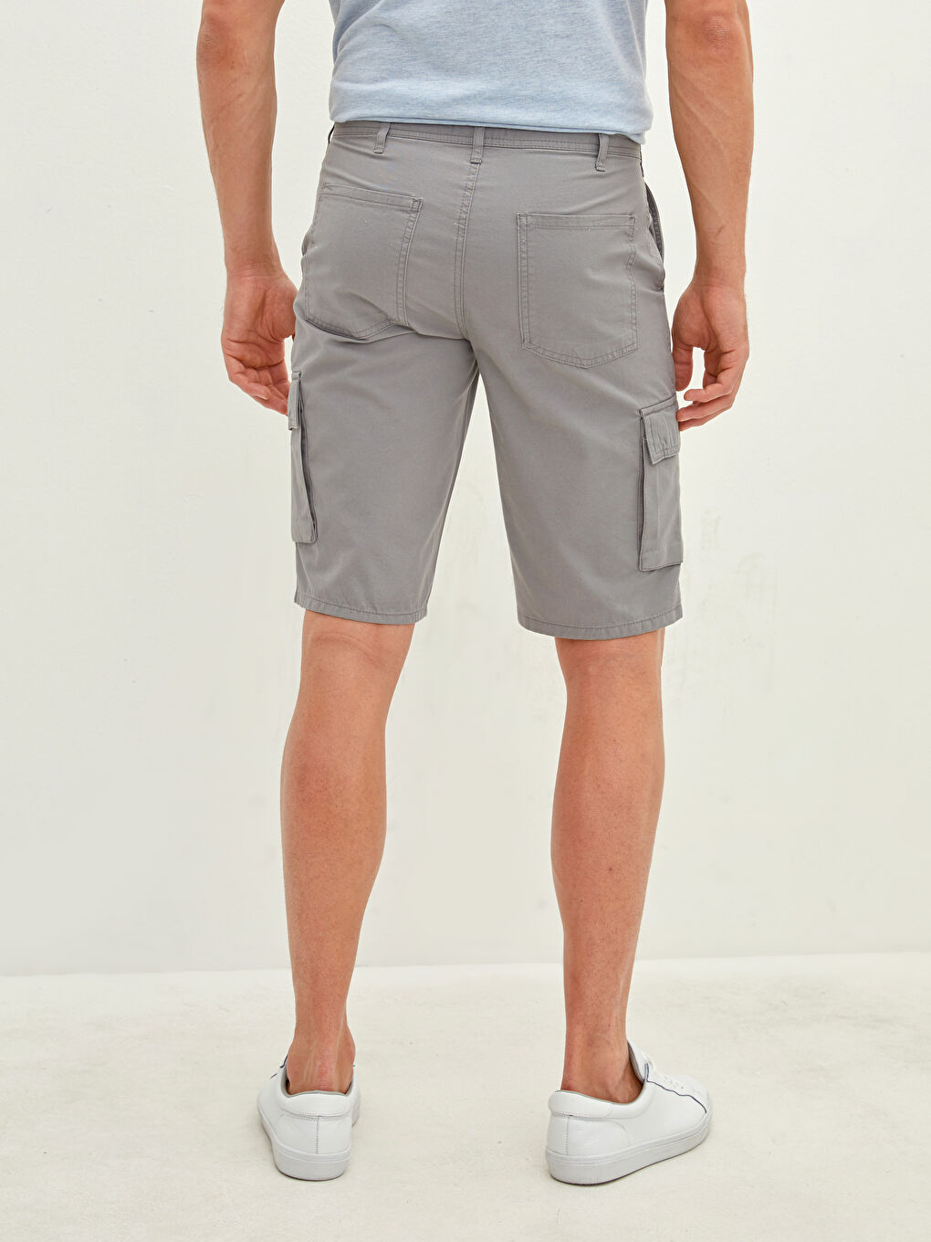 Standard Fit Twill Men's Cargo Shorts-3