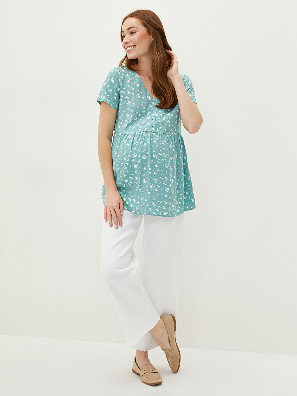 Turkuaz V Yaka Desenli Kısa Kollu Viskon Hamile Bluz-2