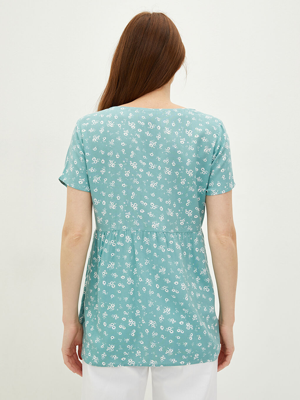 Turkuaz V Yaka Desenli Kısa Kollu Viskon Hamile Bluz-4