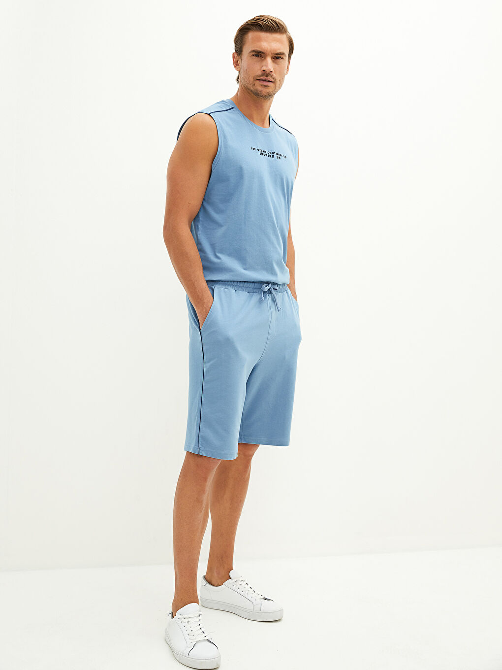 Mavi Standart Kalıp Erkek Bermuda Şort-1