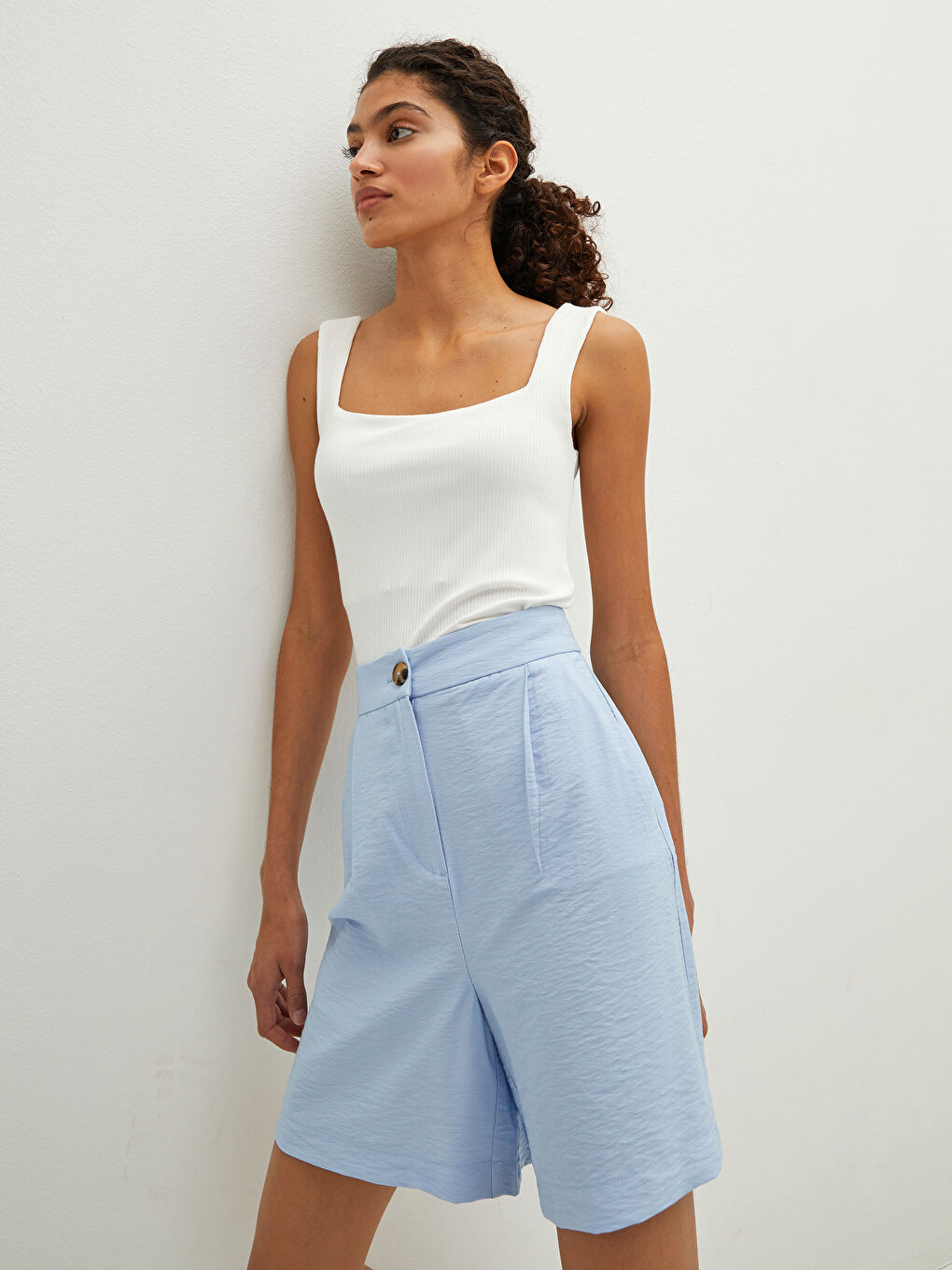 High Waist Straight Pocket Detailed Women's Shorts