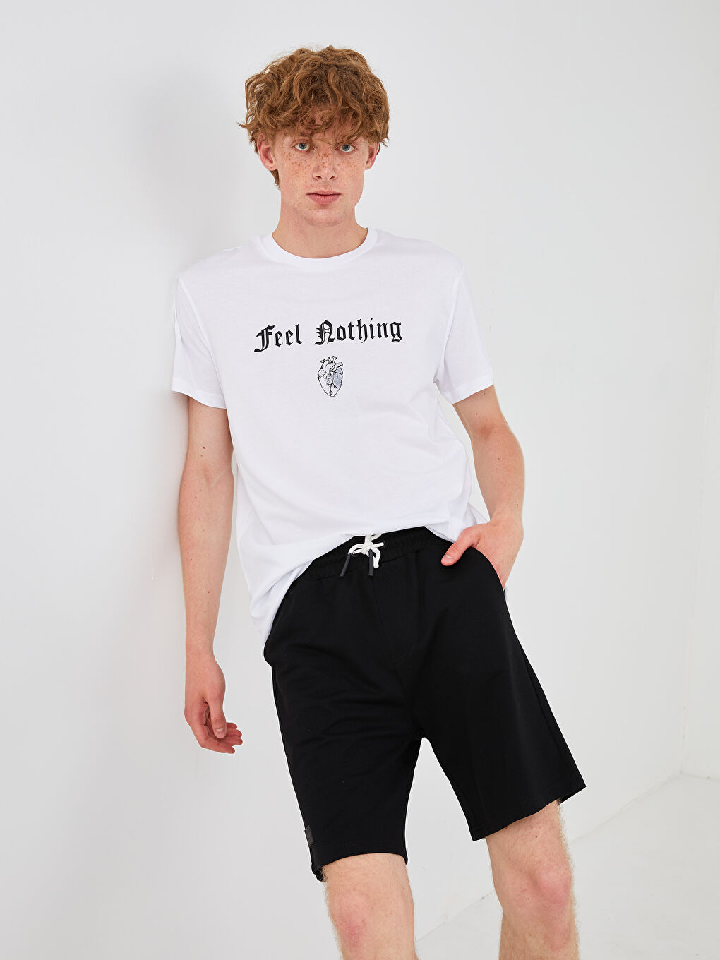 Beyaz Bisiklet Yaka Kısa Kollu Baskılı Penye Erkek Tişört-2