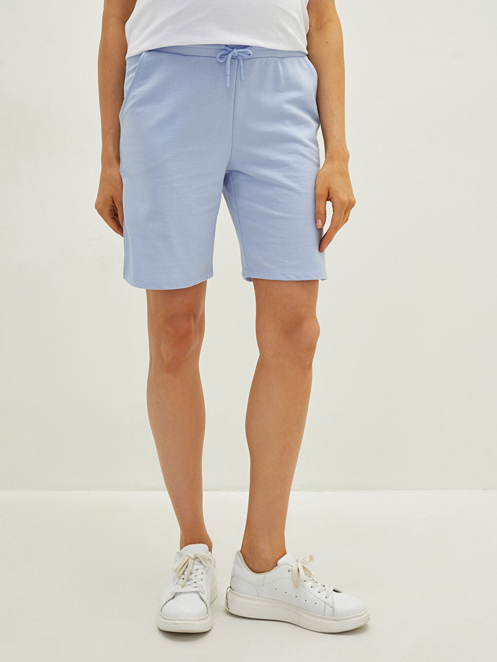 Pantaloni Scurți de Maternitate cu Talie Elastică, Drepti și cu Buzunare-6