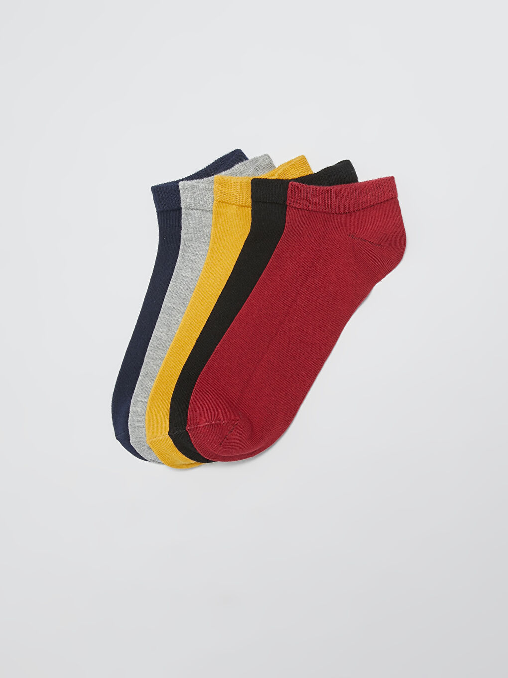 شرابات رياضية سادة للرجال - عبوة ٥ قطع