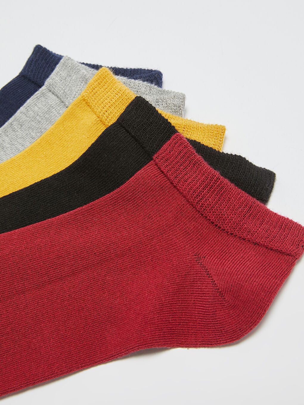 شرابات رياضية سادة للرجال - عبوة ٥ قطع-2