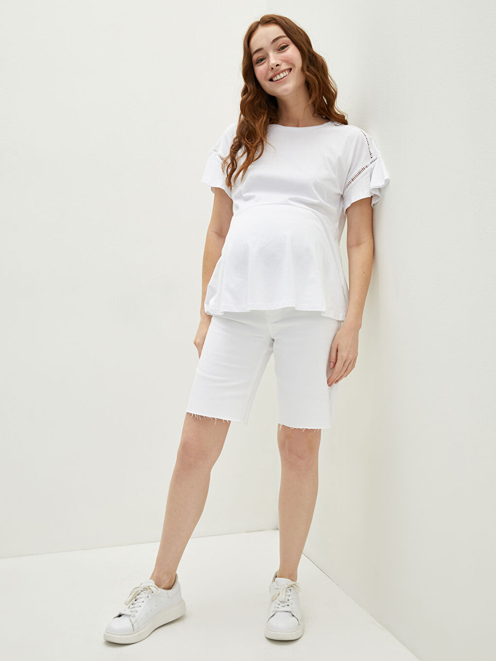 LCWAIKIKI Maternity Belly Paneled Pocket Detailed Maternity Jean Shorts -S1KO42Z8-844