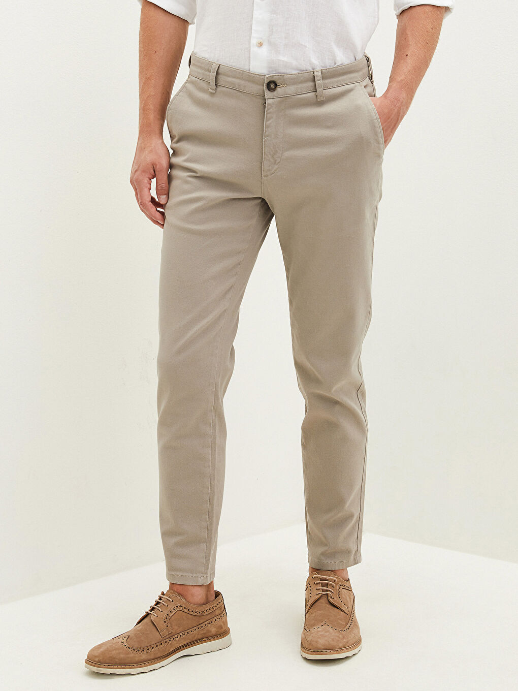 LCWAIKIKI Classic Tapered Fit Gabardine Men's Chino Pants -S1KS08Z8-PWN
