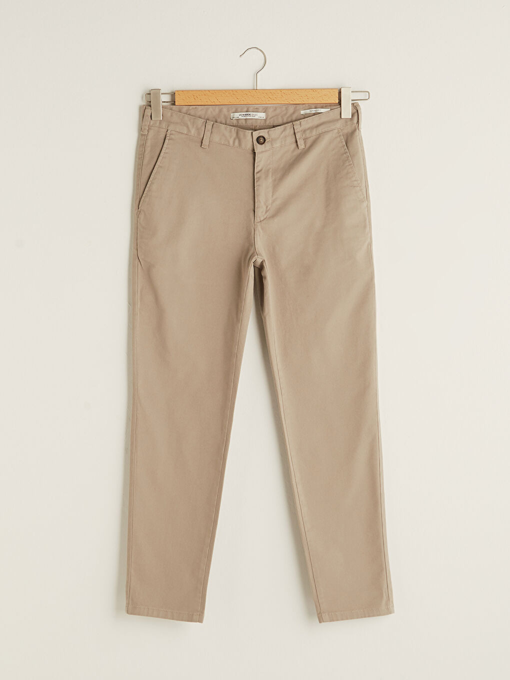 LCWAIKIKI Classic Tapered Fit Gabardine Men's Chino Pants -S1KS08Z8-PWN