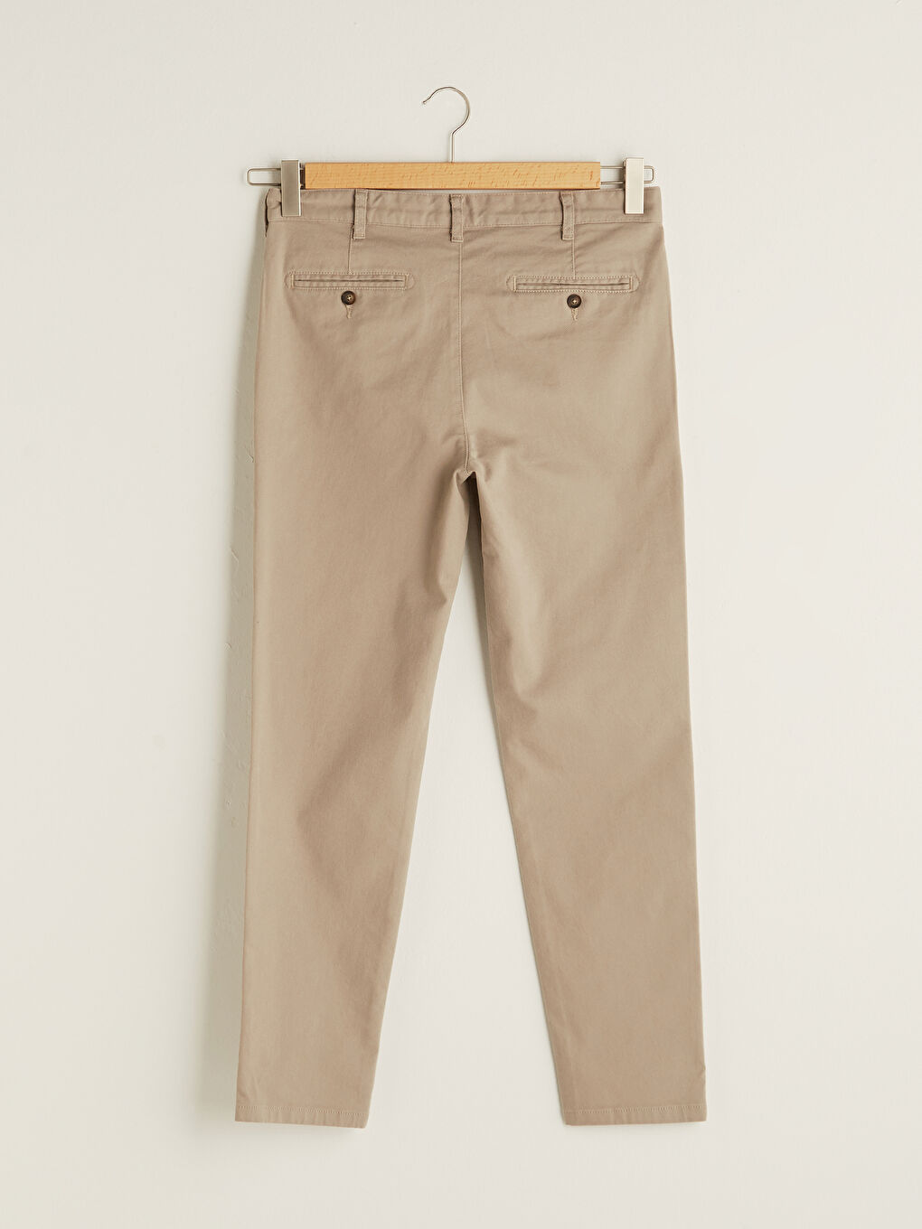 LCWAIKIKI Classic Tapered Fit Gabardine Men's Chino Pants -S1KS08Z8-PWN