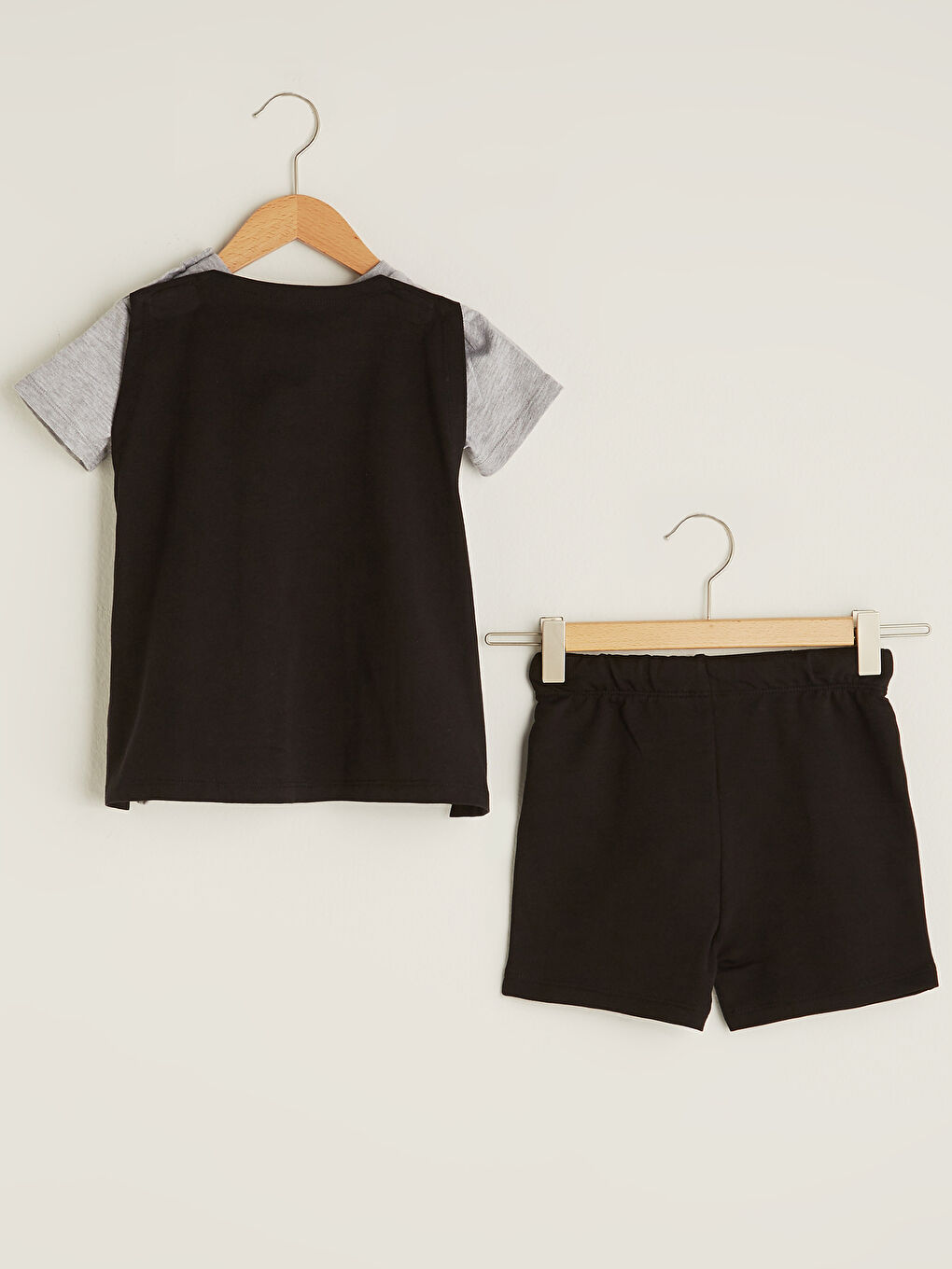 Gri Bisiklet Yaka Kısa Kollu Batman Baskılı Erkek Bebek Kostüm-4