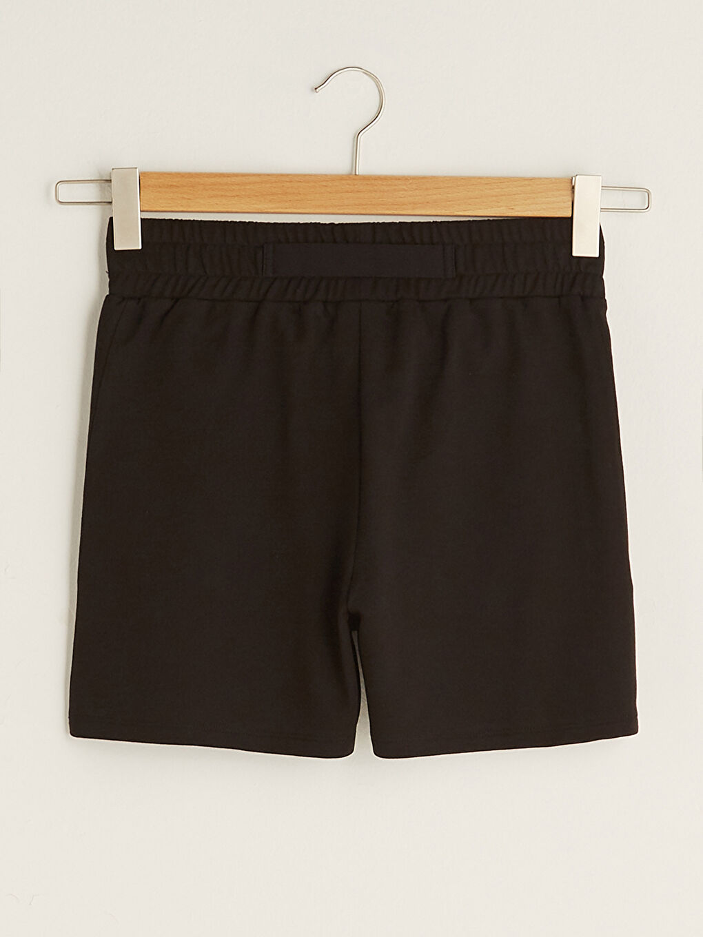 Siyah Beli Lastikli File Detaylı Kadın Spor Şort-6